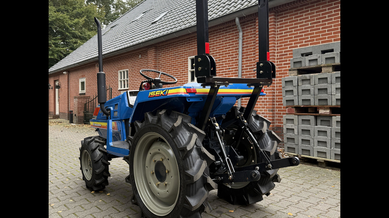 Iseki TU170 ab 95 € pro Monat.